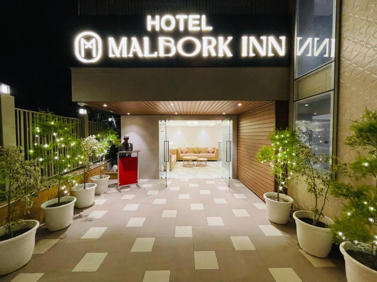 Hotel Malbork Inn @ Janakpuri Dillí Exteriér fotografie